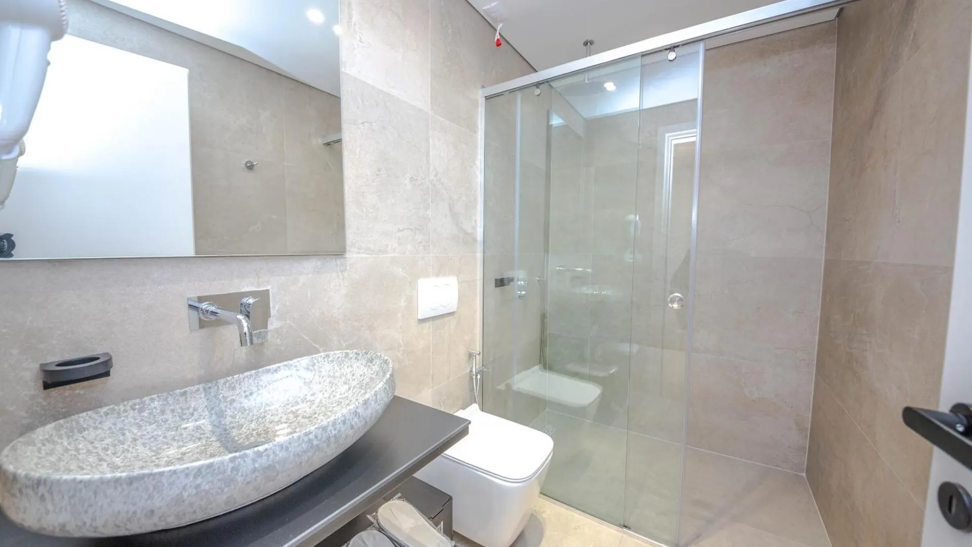 Hotel Vista Mare Ksamil