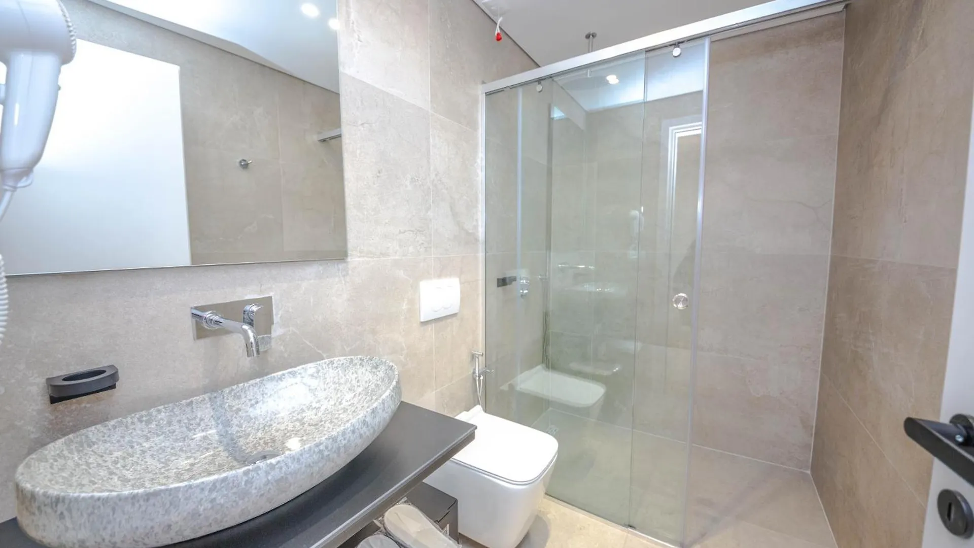 Hotel Vista Mare Ksamil