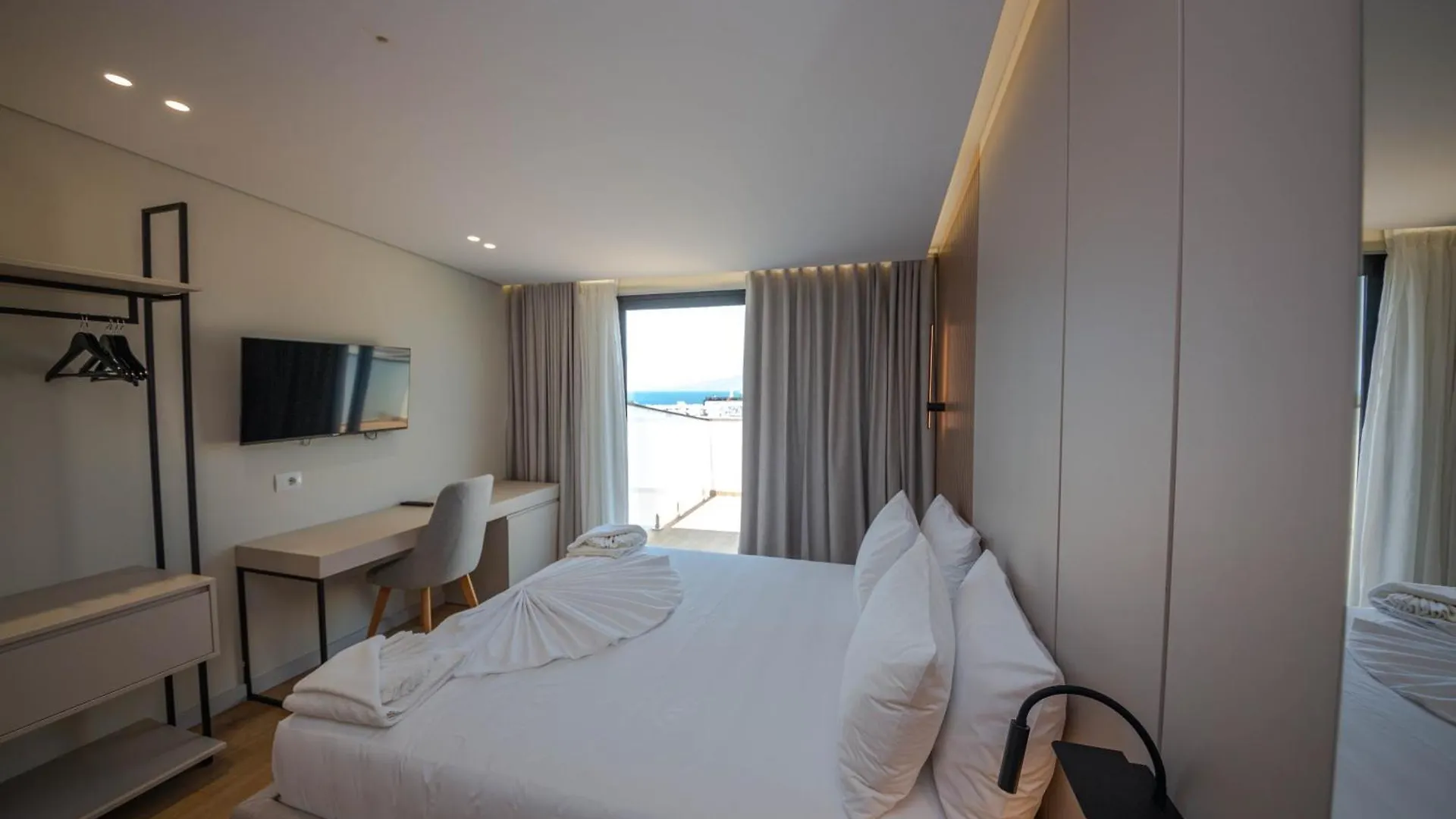 Hotel Vista Mare Ksamil Arnavutluk